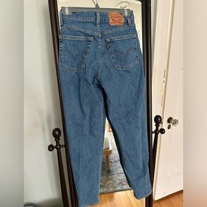 levis jeans high waisted taper